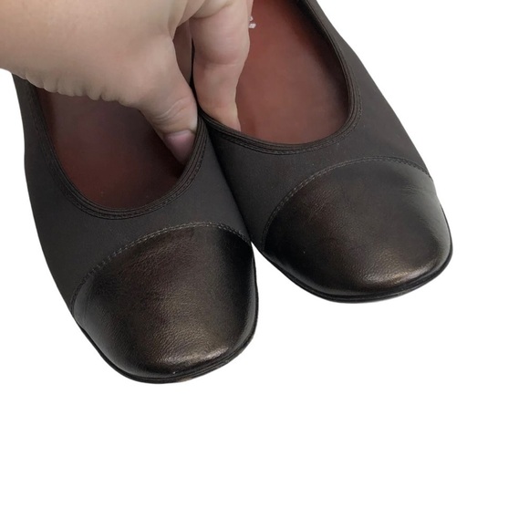 Donald J Pliner Couture Halo Ballet Flats Chocolate Brown Cap Toe Bronze 7.5N - Picture 4 of 7